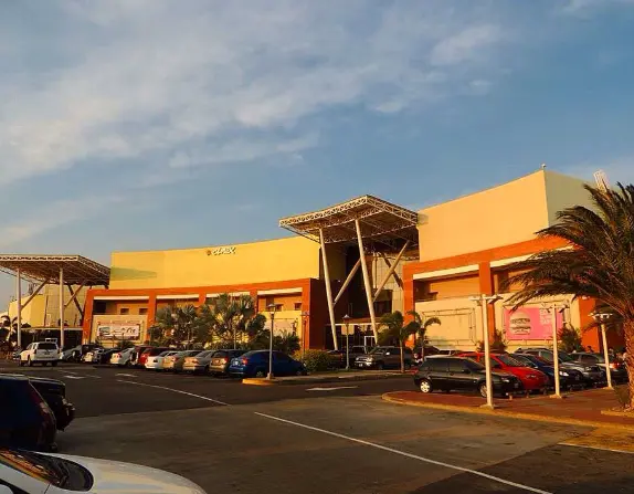 Centro Comercial Las Virtudes
